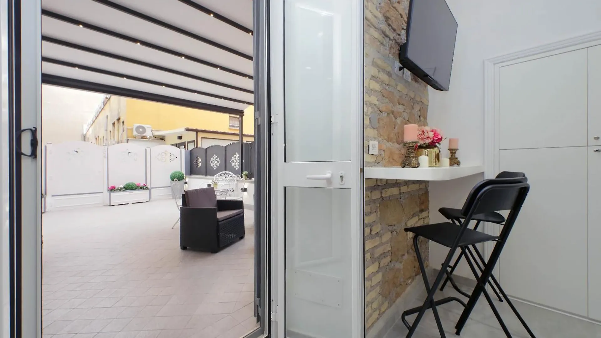 Roman Holiday Suites 0*, Roma Italia