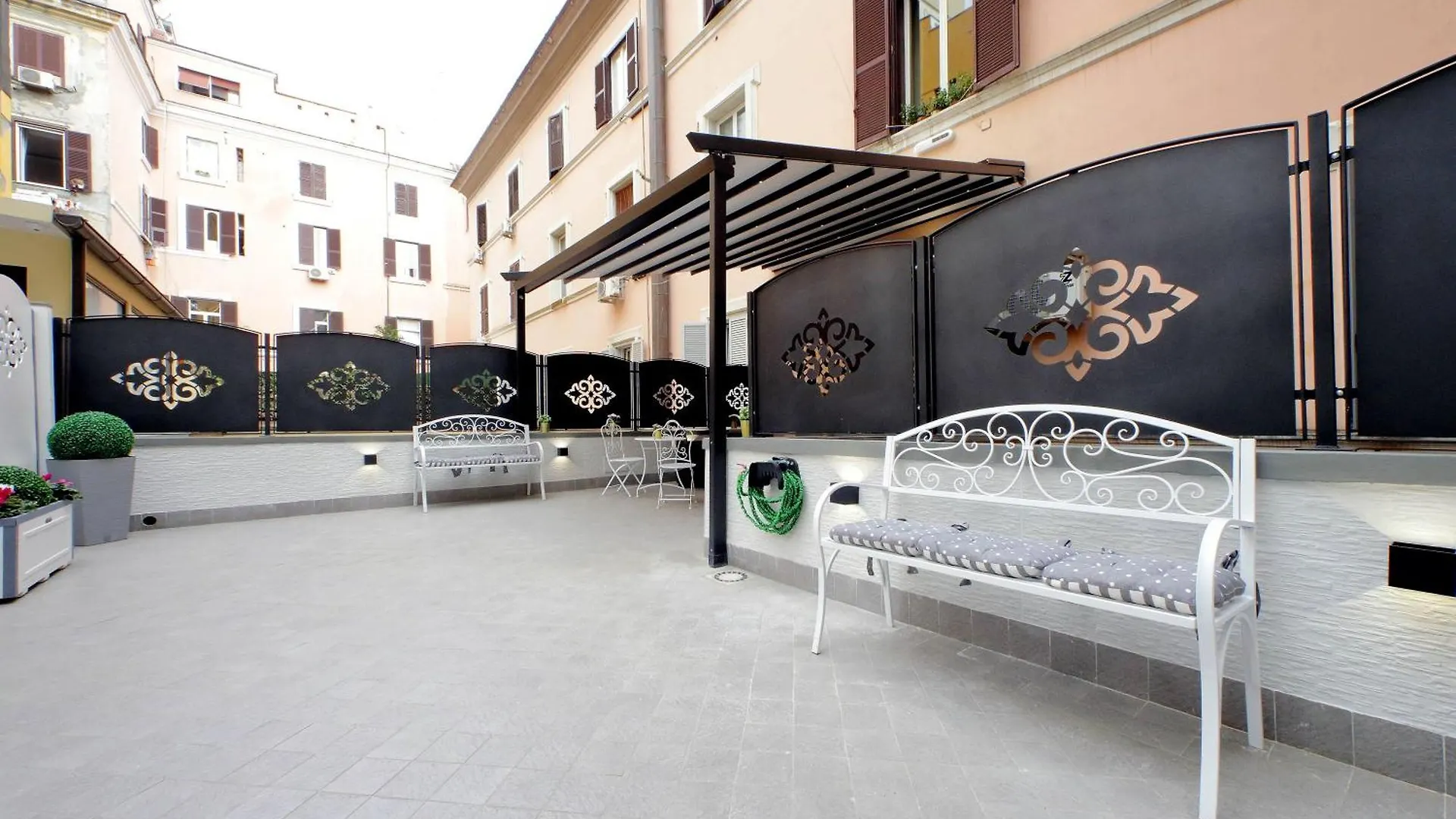 Roman Holiday Suites Affittacamere