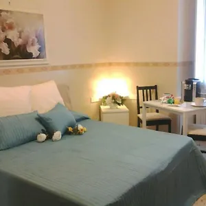 2* Affittacamere Centre