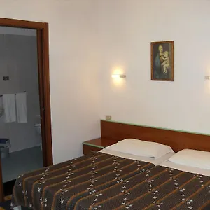 https://marys-house-florence.it-tuscanyhotel.com