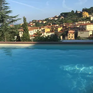 https://la-terrazza-di-reggello.it-tuscanyhotel.com
