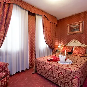 https://hotel-mignon-venice.hotelinveneto.com