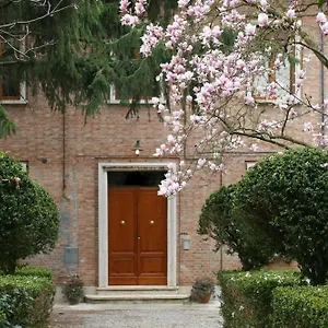 https://bb-la-coperta-ricamata.it-tuscanyhotel.com
